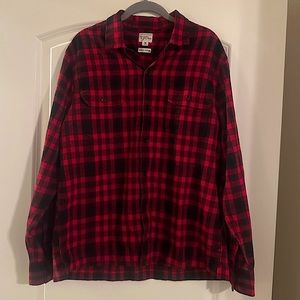 J Crew Men’s Rustic Cotton Black and Red Flannel Medium